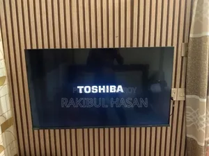 Toshiba 43" TV New Conditions