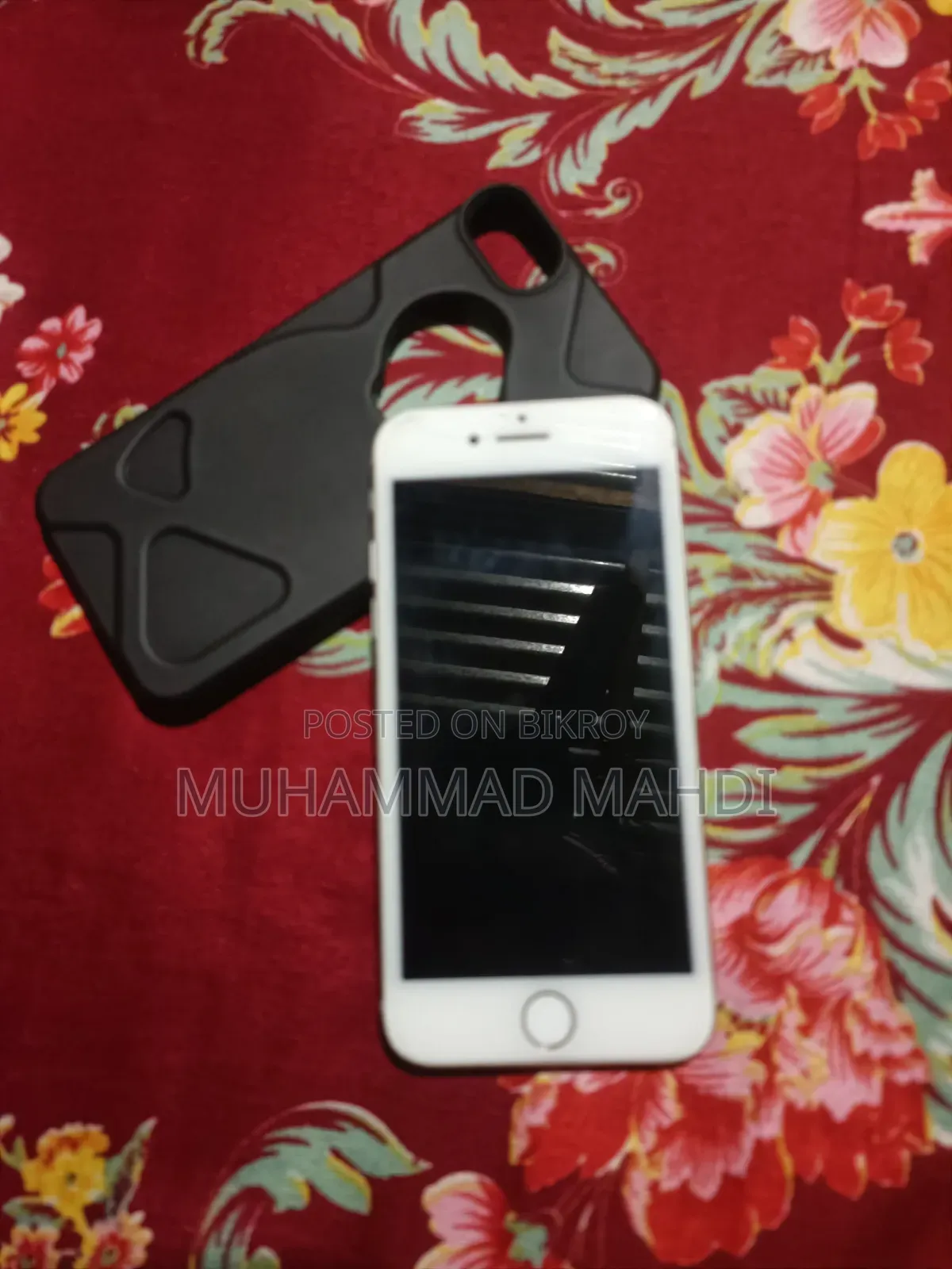 নিউ অ্যাপল আইফোন ৮ ৬৪ জিবি হোয়াইট