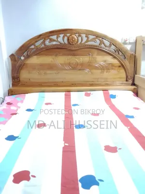 আকাশি কাঠের সেনিবক্স পালং বিক্রি করা হবে।