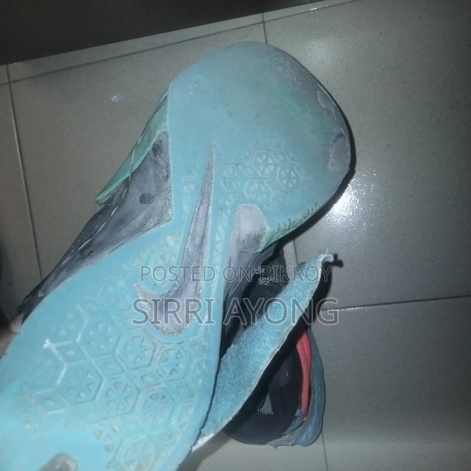 Men's Nike Lebron Shoes