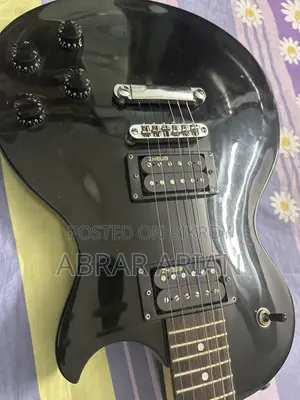 ইলেকট্রিক গিটার