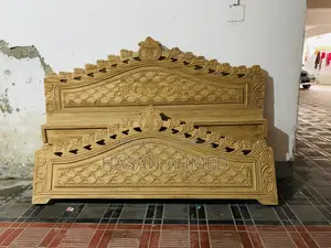 Bed 6/7 Feet