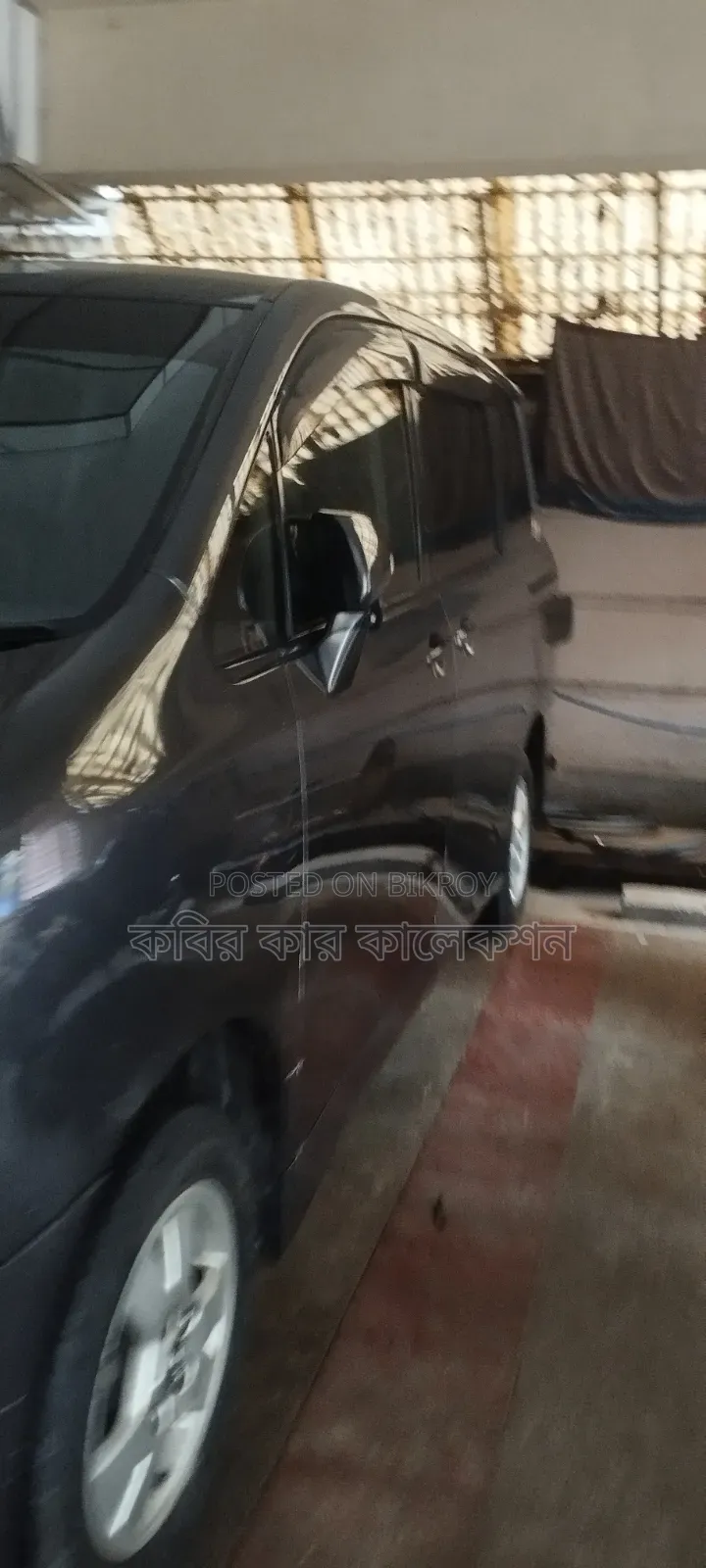 টয়োটা নোয়া ২০১৩ গ্রে