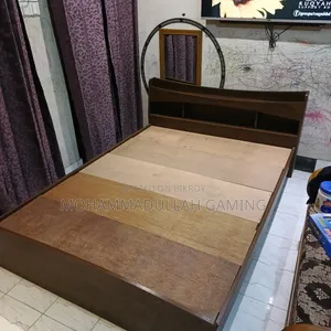 বড় আকারের খাট
