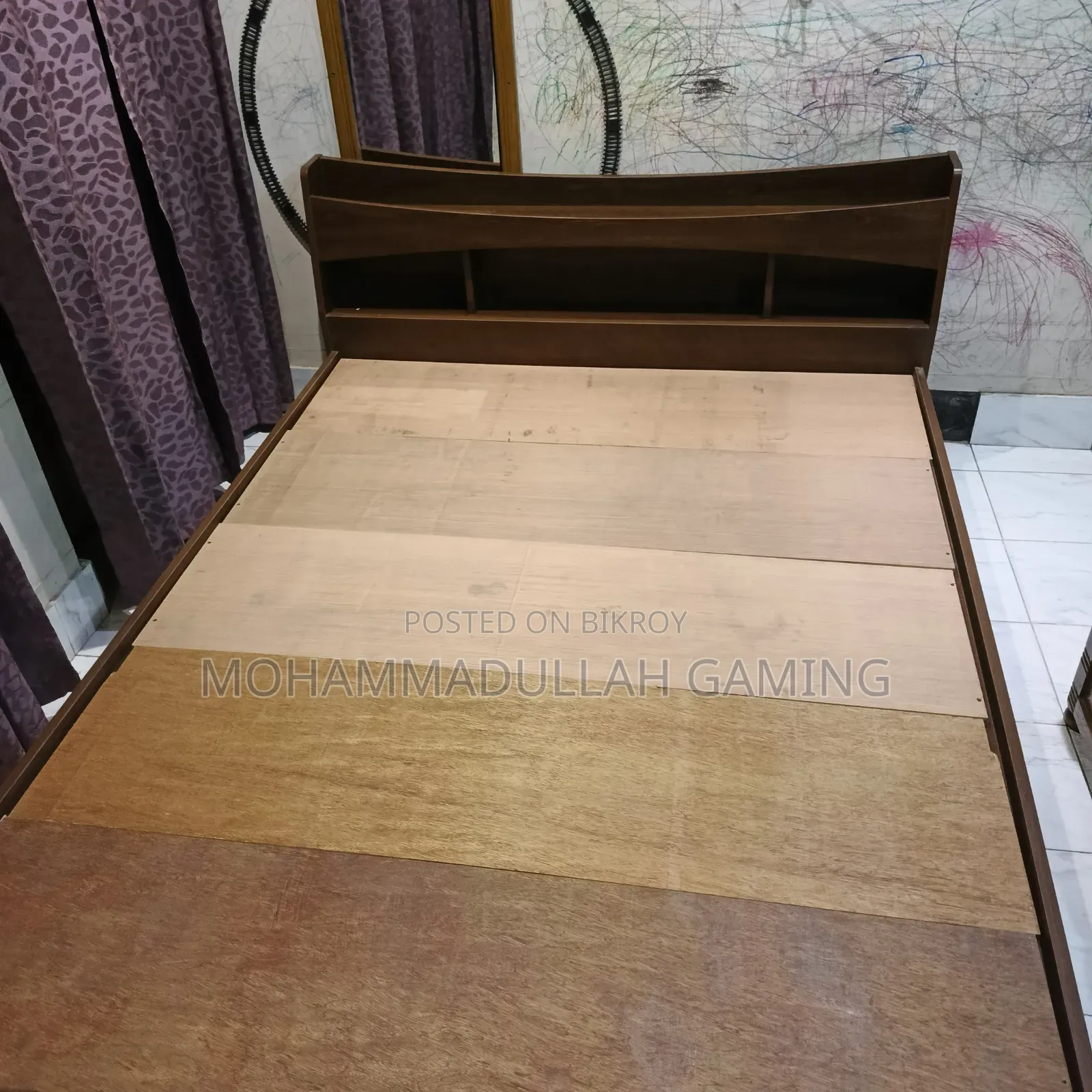 বড় আকারের খাট
