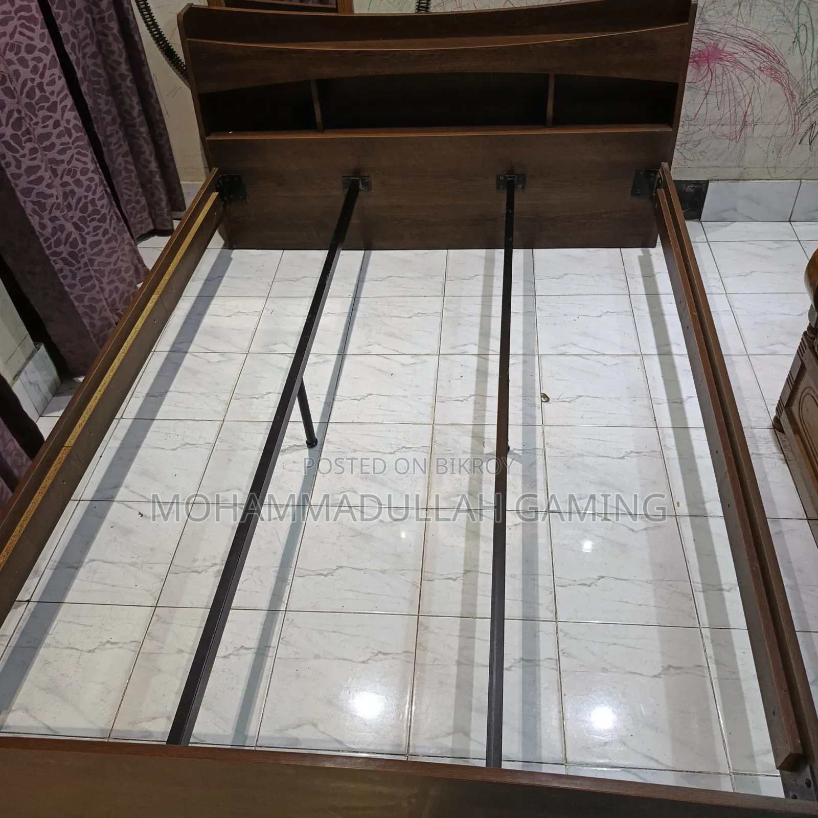 বড় আকারের খাট
