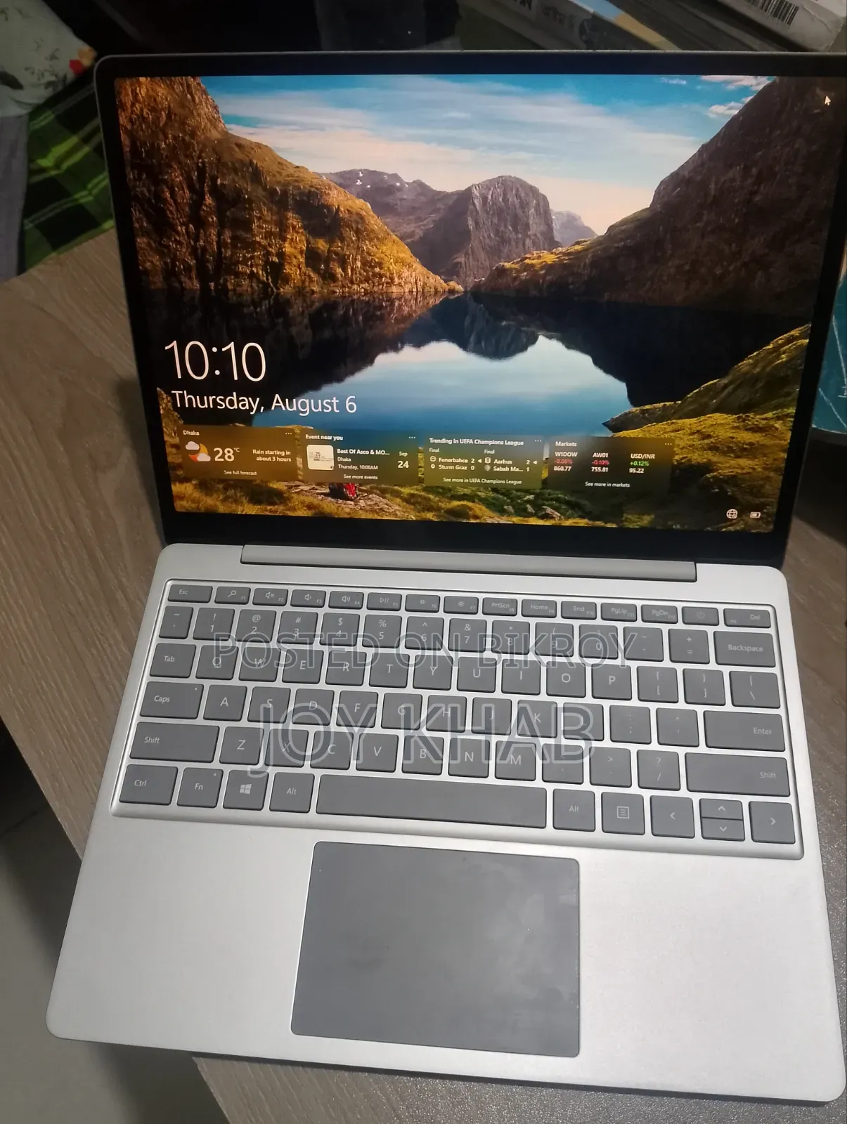 Laptop Microsoft Surface Go 8GB Intel Core I5 HDD 256GB