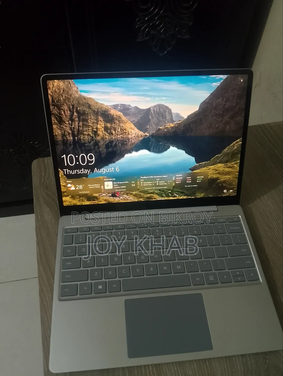 Laptop Microsoft Surface Go 8GB Intel Core I5 HDD 256GB