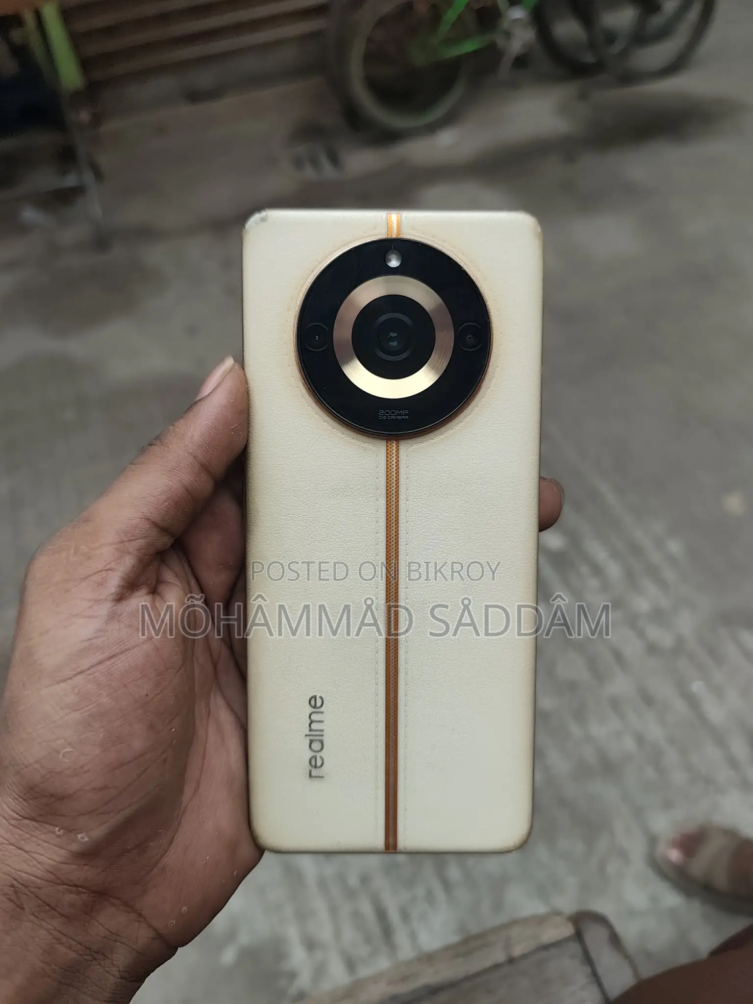 রিয়েলমি ১১ প্রো+ ২৫৬ জিবি গোল্ড