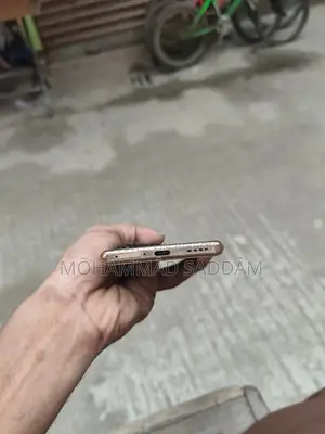 রিয়েলমি ১১ প্রো+ ২৫৬ জিবি গোল্ড