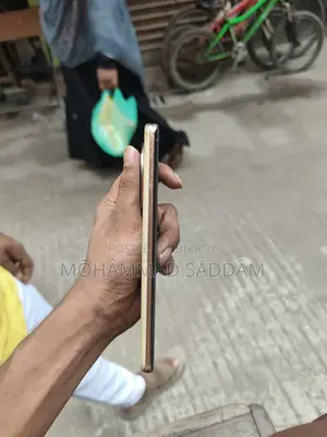 রিয়েলমি ১১ প্রো+ ২৫৬ জিবি গোল্ড