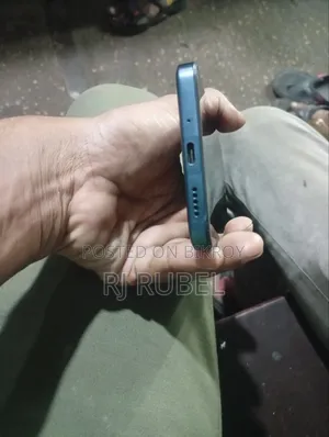 Oppo 8 GB Blue