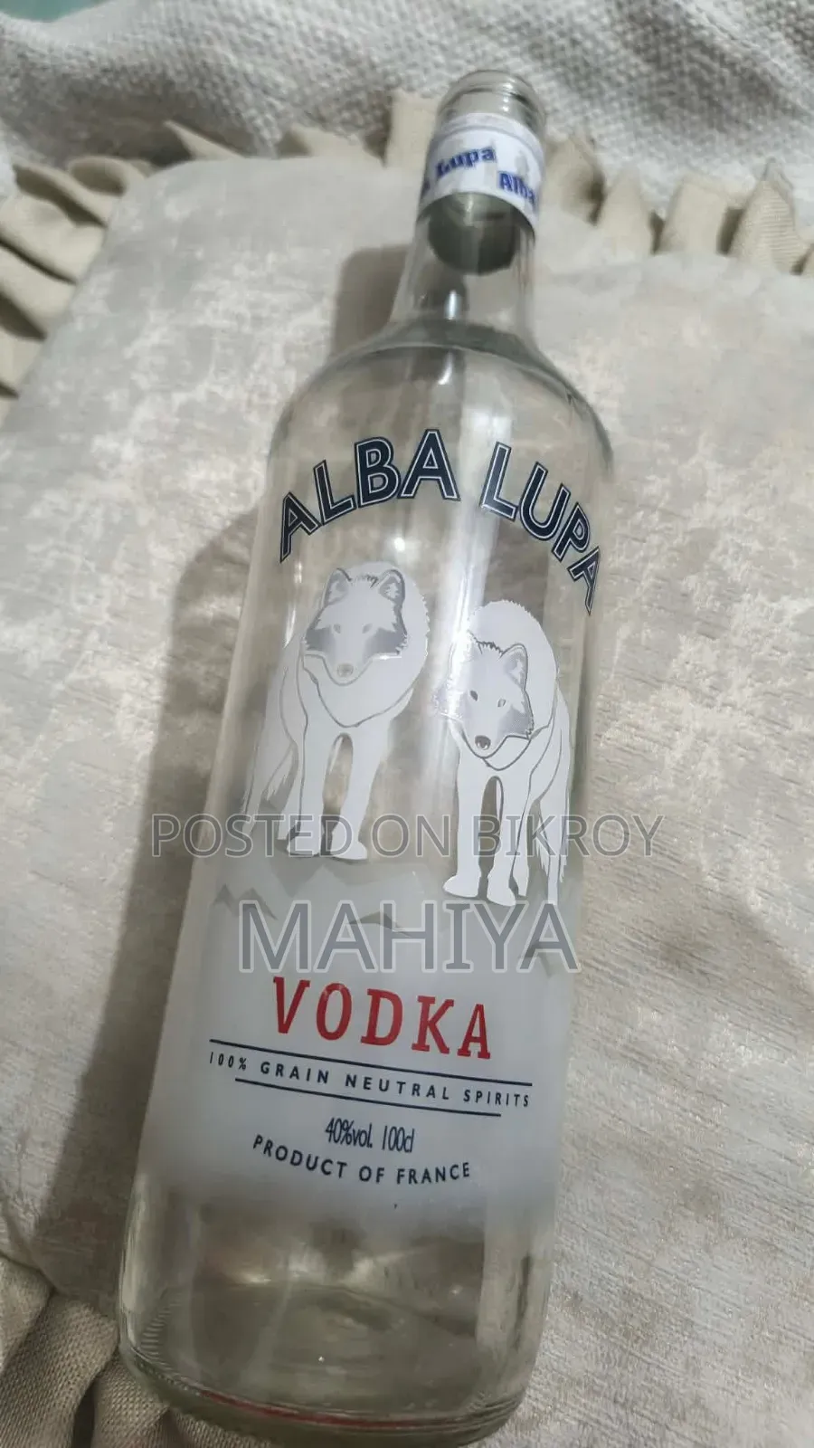 Empty Glass Bottle for Bottle Art / Craft Materials