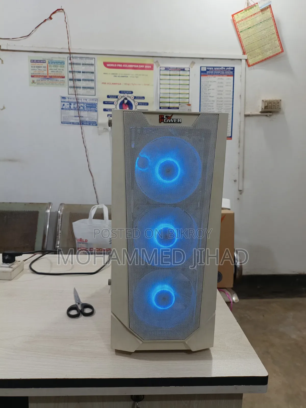 Desktop Computer 16GB AMD Ryzen 5 SSD 512GB