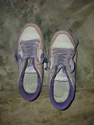 Sneakers Shoe