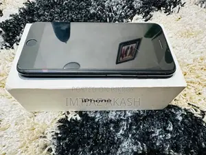 Apple iPhone 7 Plus 128 GB Black