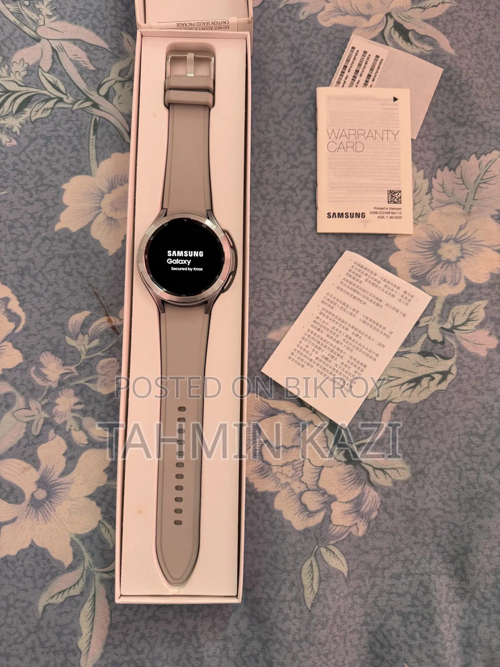 Samsung Galaxy Watch4 Classic 46mm - Like New With Box