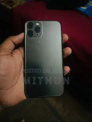 Apple iPhone 11 Pro 64 Gigabytes Black