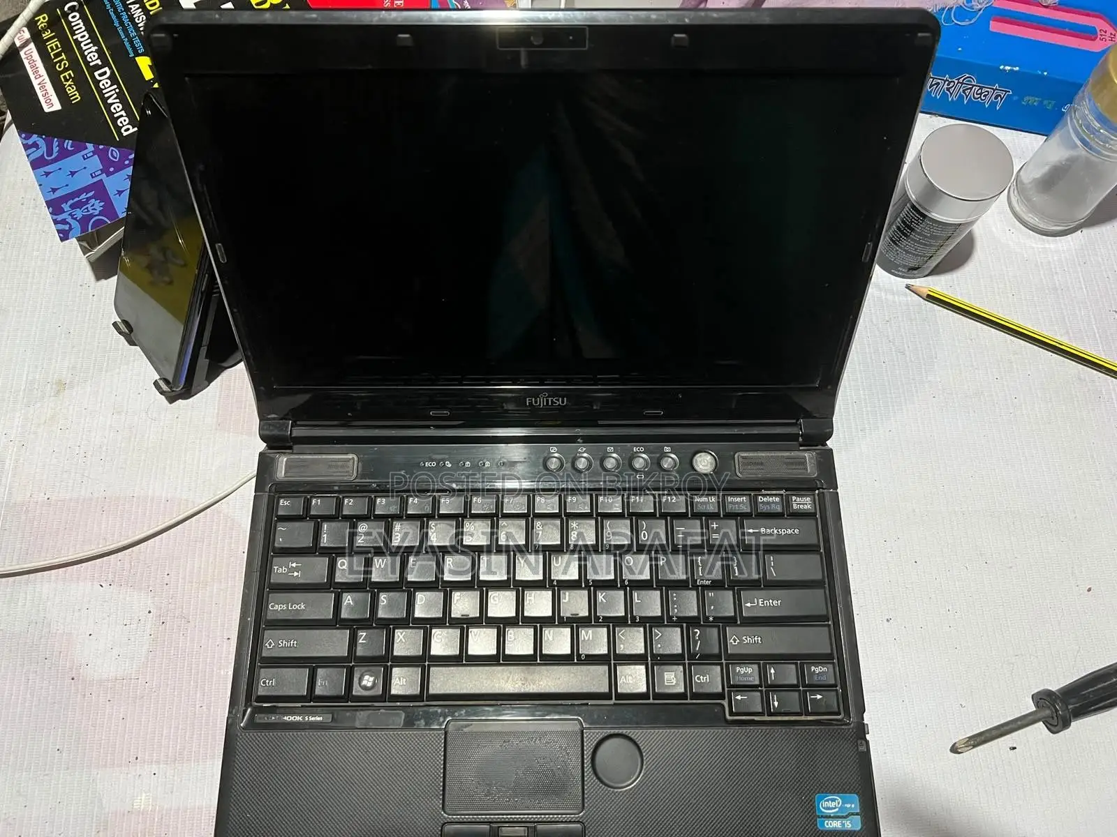 Laptop Fujitsu 4GB Intel Core I5 SSD 16 GB