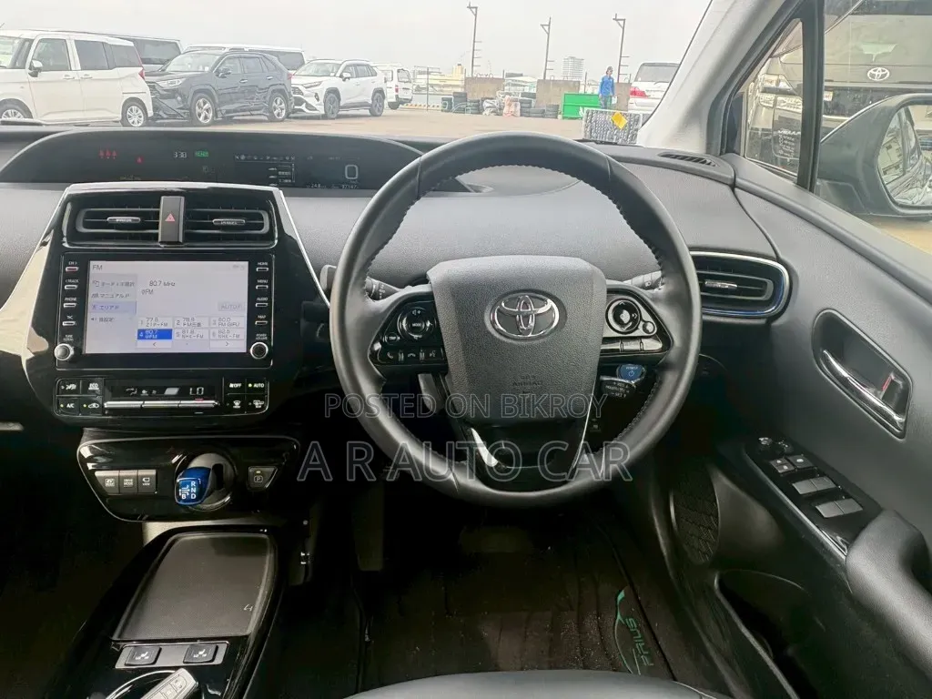Toyota Prius 2021