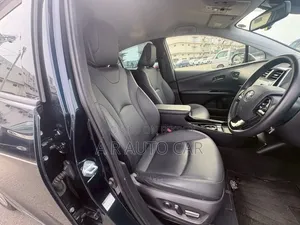Toyota Prius 2021