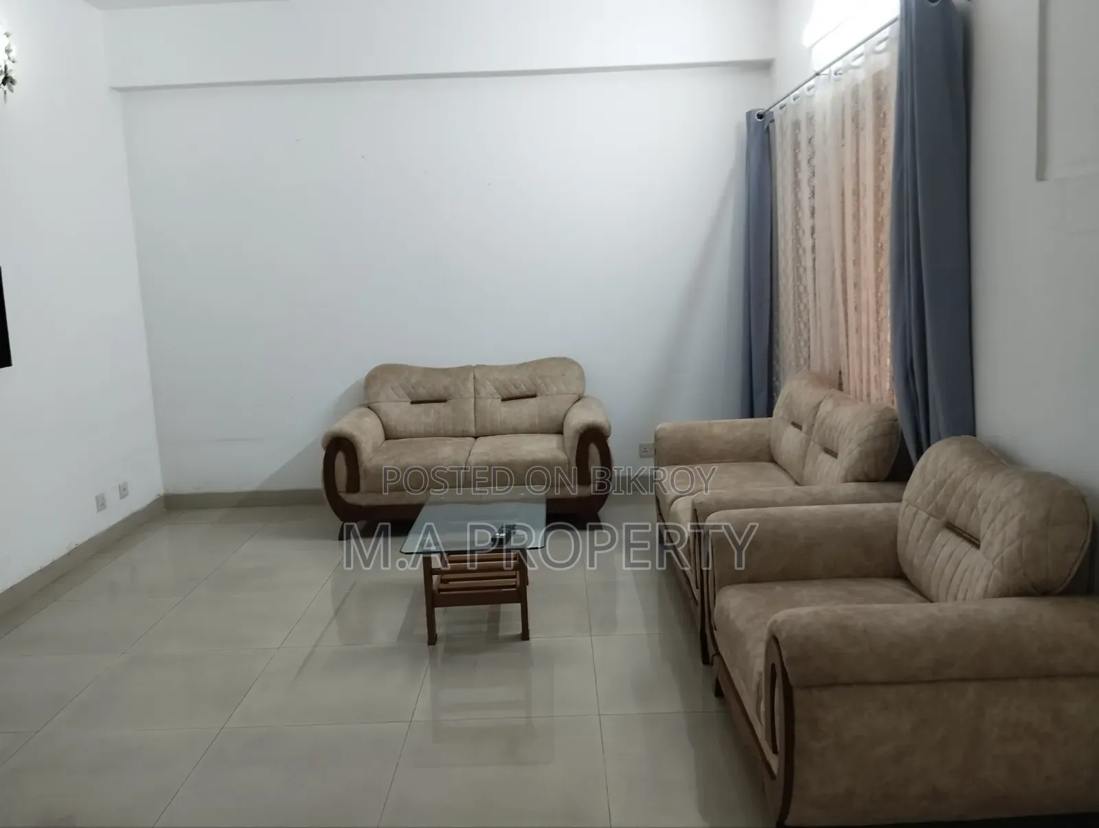 গুলশানের আর্বানে আসবাবপত্রসহ ৩ বেডরুমের অ্যাপার্টমেন্ট ভাড়ার জন্য