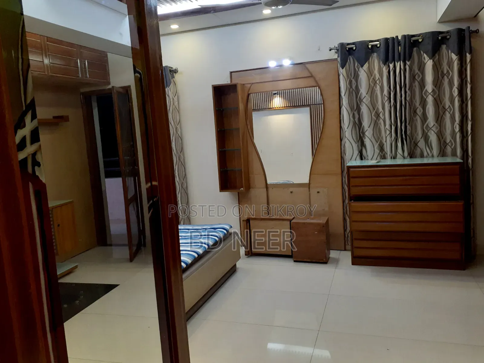 6-Bedroom House in Gulshan for Rent