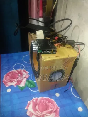 Wonderful setup, 3 speakers can be played
