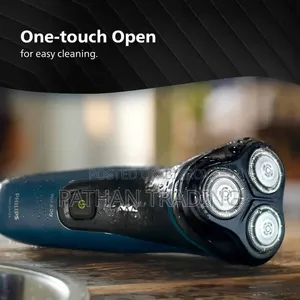 Philips S1151/03 Wet Dry Electric Shaver 1000 Series for Men