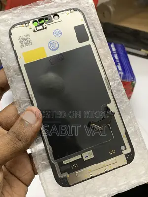 আইফোন ১৩ আইপিএস ডিসপ্লে
