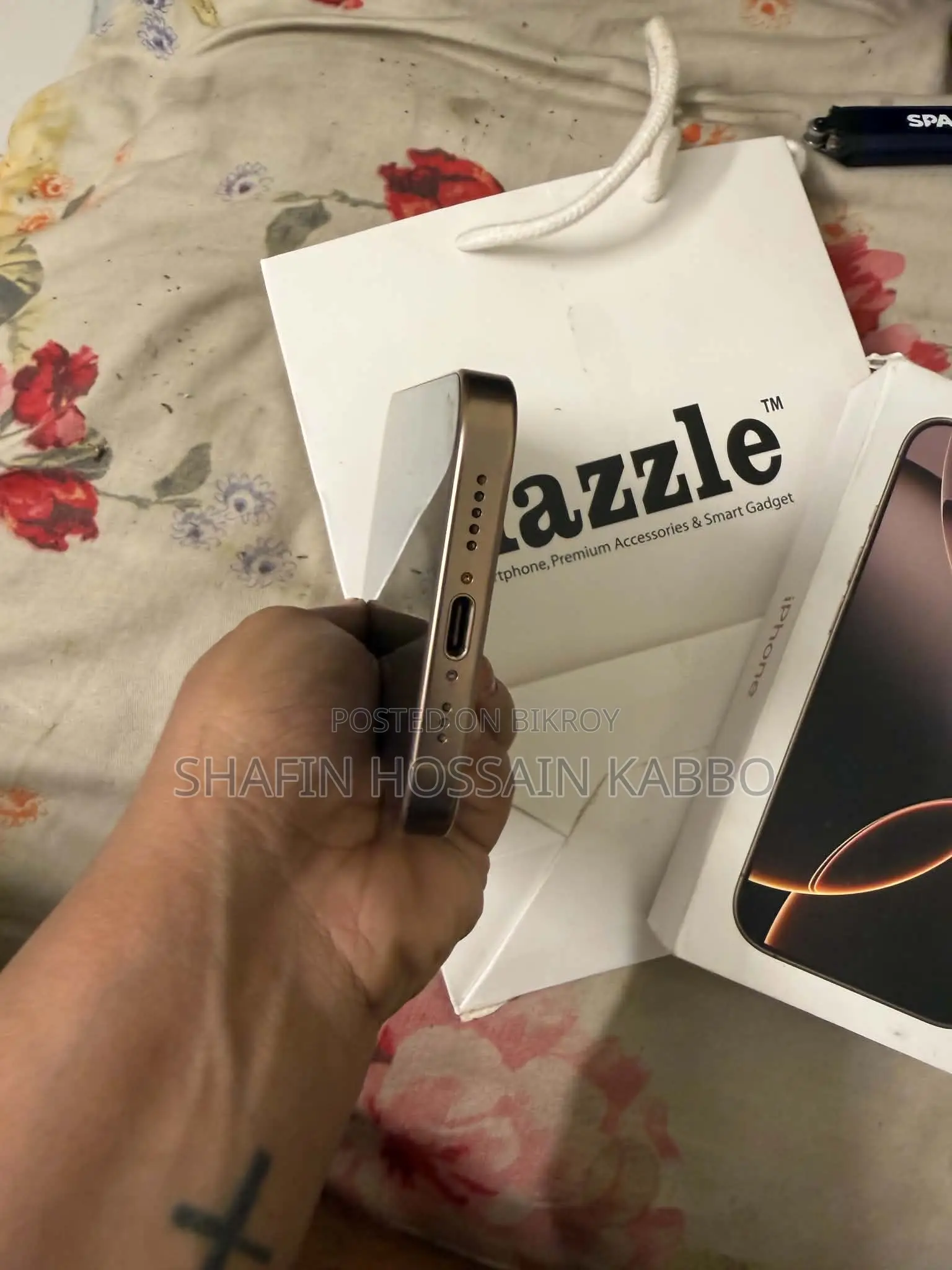Apple iPhone 16 Pro 128 GB Gold