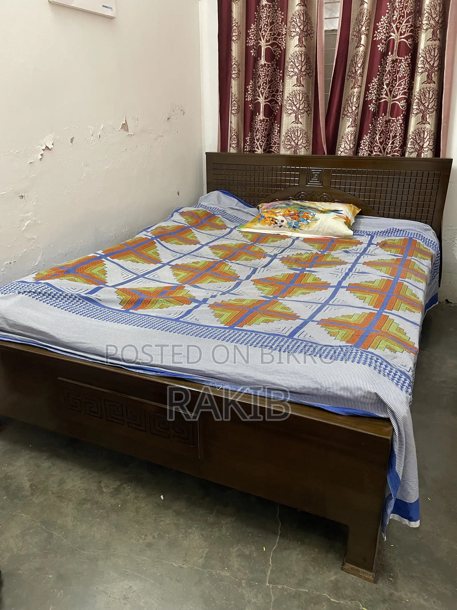 খাট বিক্রি করা হবে ৫/৭ শুধু খাট। মালয়েশিয়ান প্রসেস