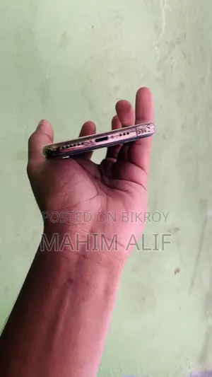অ্যাপল আইফোন XS ৬৪ জিবি গোল্ড