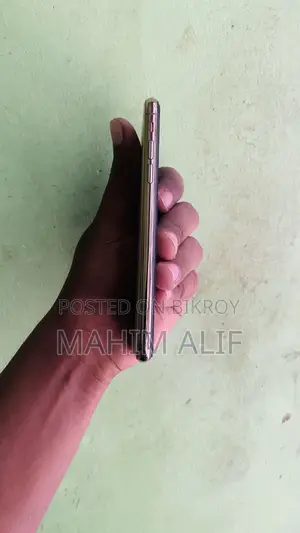 অ্যাপল আইফোন XS ৬৪ জিবি গোল্ড