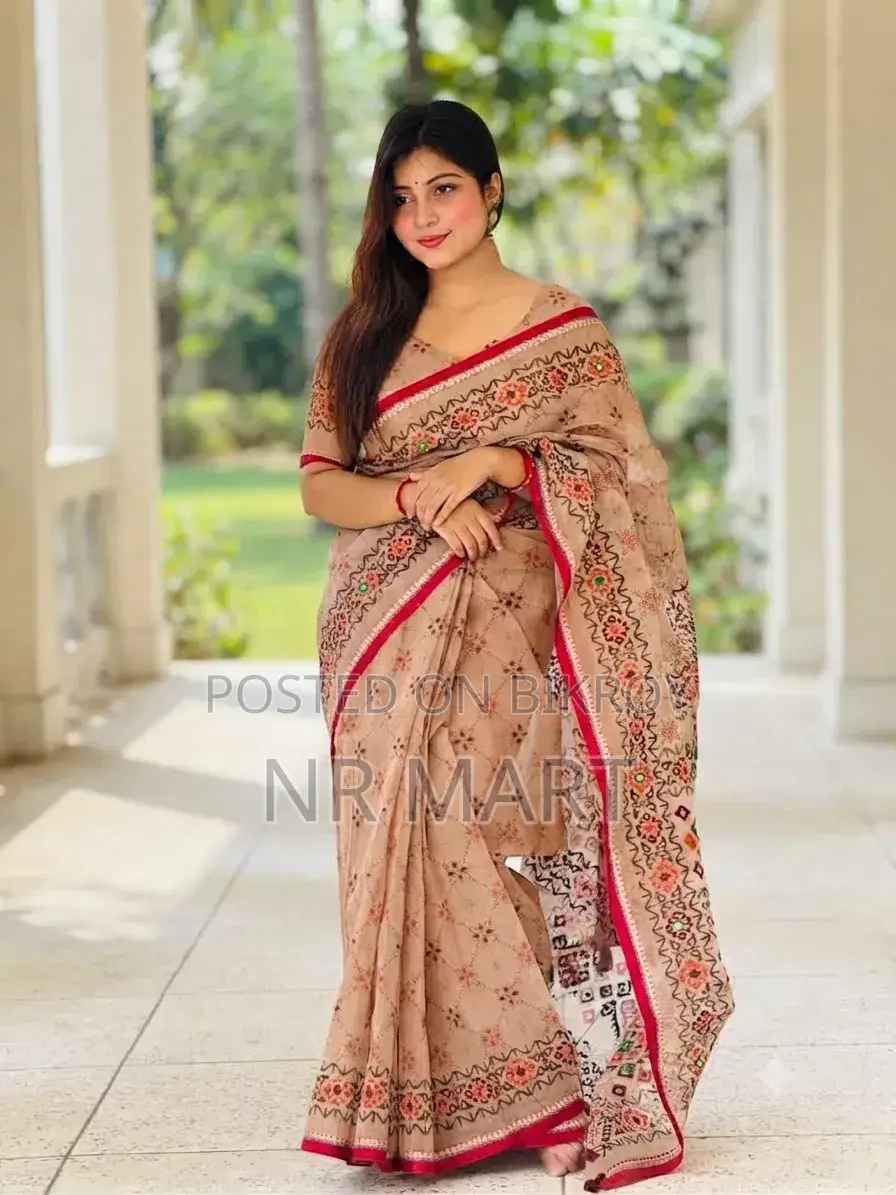 প্রিমিয়াম সেমি মসলিন শাড়ি – ব্লাউজ পিসসহ