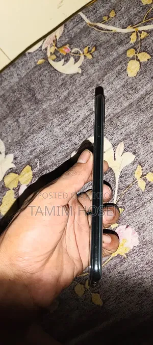 স্যামসাং গ্যালাক্সি এ২০এস ৩২ জিবি ব্ল্যাক