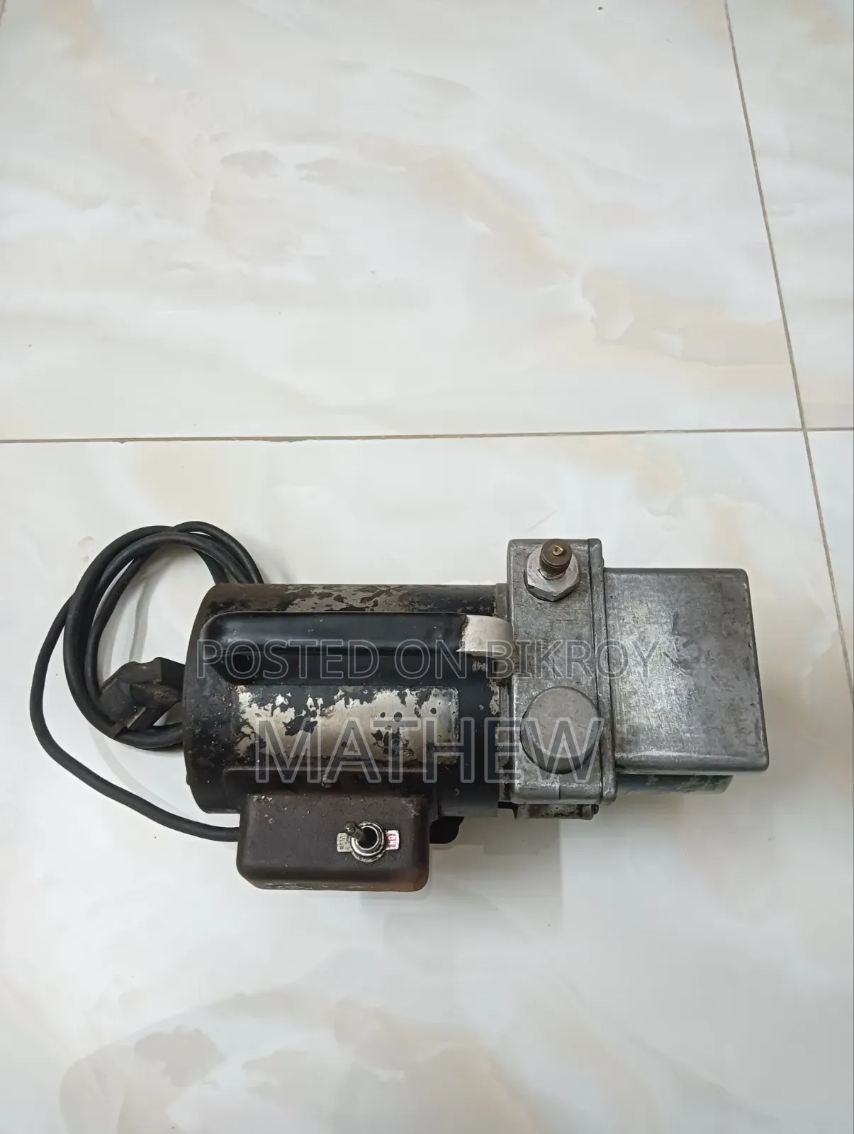 AC/Refrigeration Vacuum Pump(Robinair)
