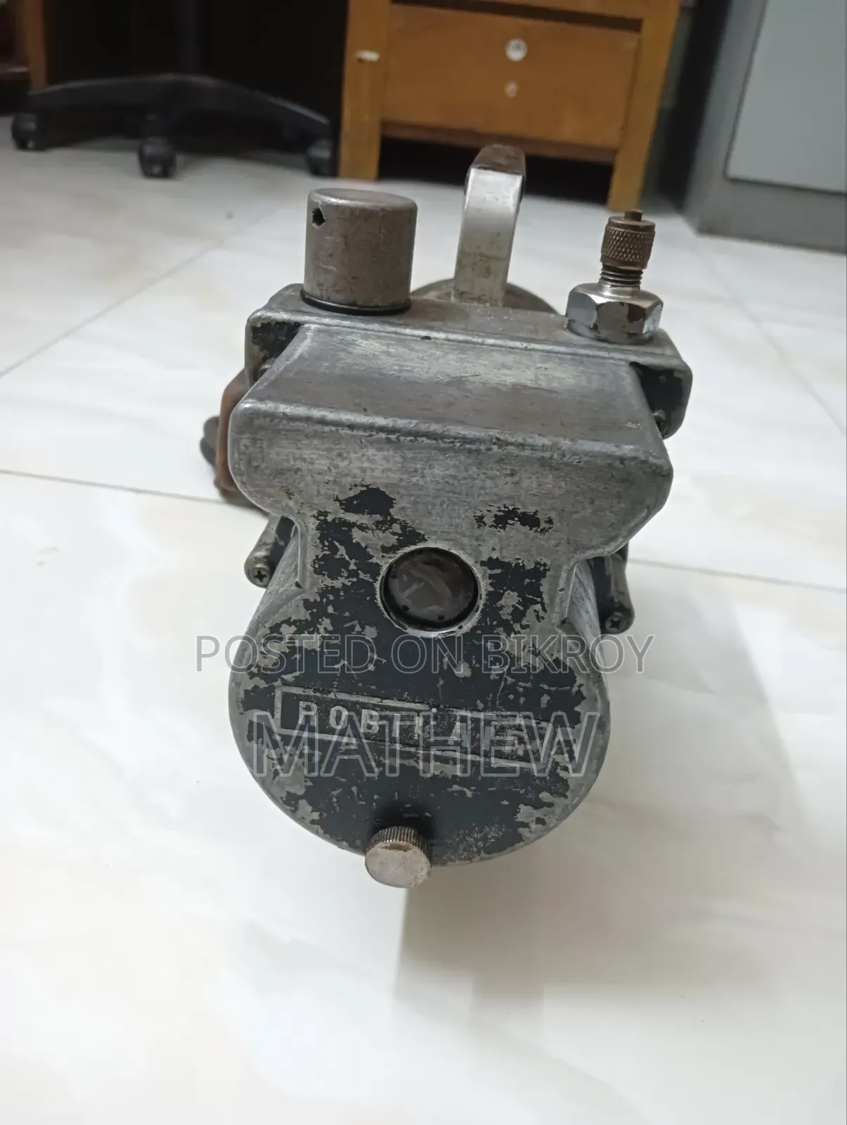 AC/Refrigeration Vacuum Pump(Robinair)