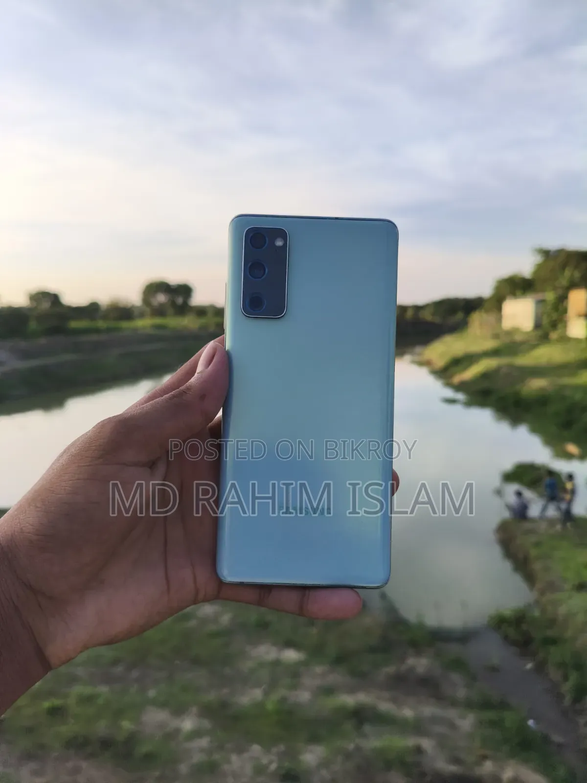 স্যামসাং গ্যালাক্সি এস২০ এফই ১২৮ জিবি