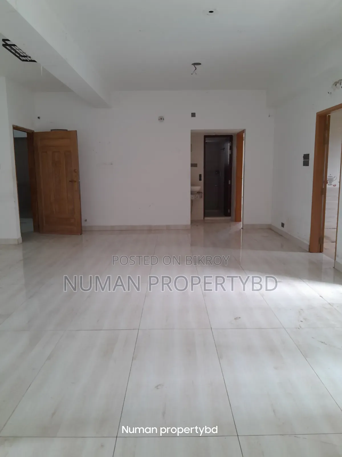 3-Bedroom Apartment in Numan Property Bd, Basundhara for Rent