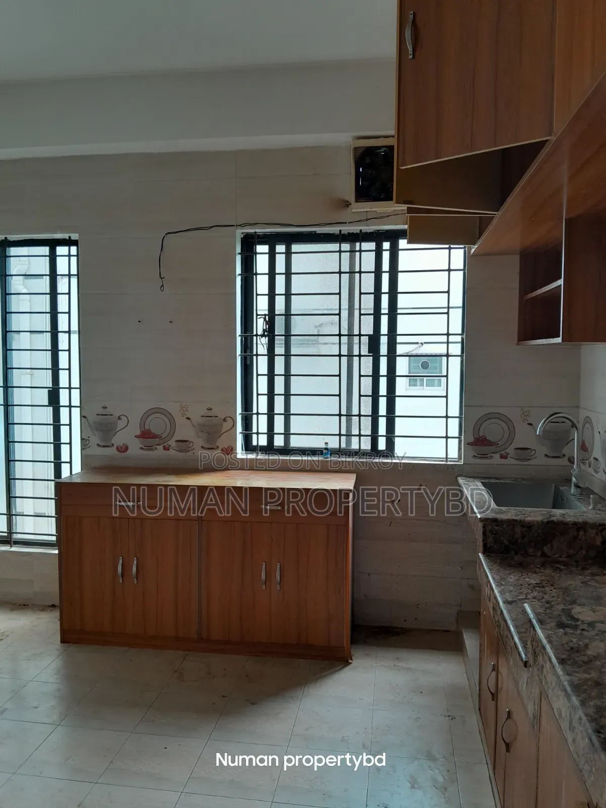 3-Bedroom Apartment in Numan Property Bd, Basundhara for Rent