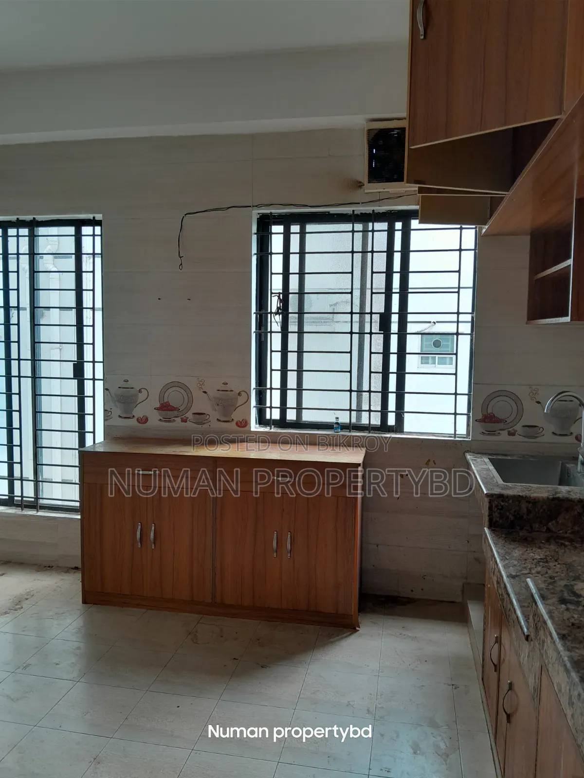 3-Bedroom Apartment in Numan Property Bd, Basundhara for Rent
