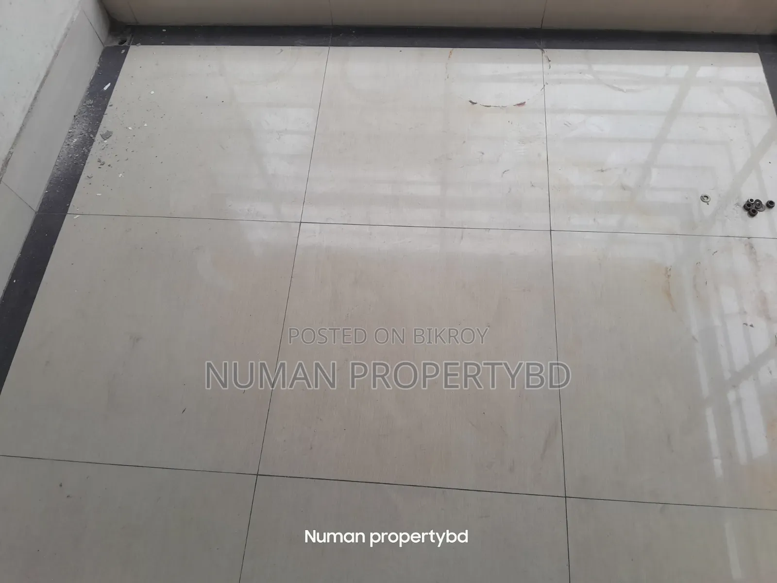 4-Bedroom Apartment in Numan Property Bd, Basundhara for Rent