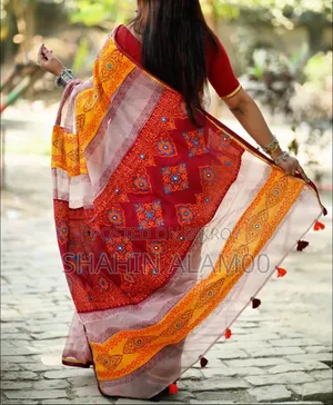 হাফ সিল্ক বুটিকস শাড়ি ব্লাউজ পিস সহ