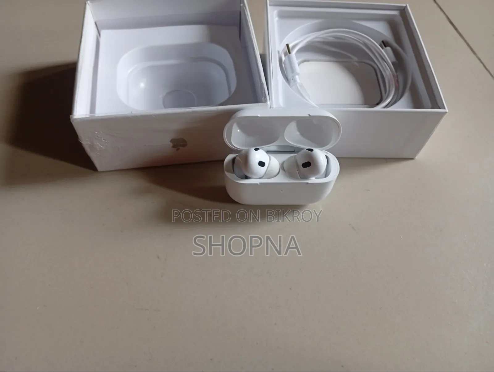AirPods Pro 2 White