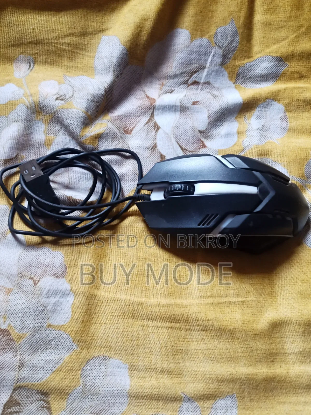 T-Wolf V1 1200 DPI Gaming Mouse With RGB Backlit