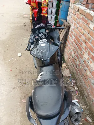নতুন সুজুকি জিক্সার এসএফ ২০১৮ কালো