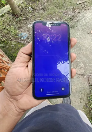 অ্যাপল আইফোন ১১ ৬৪ জিবি ব্ল্যাক