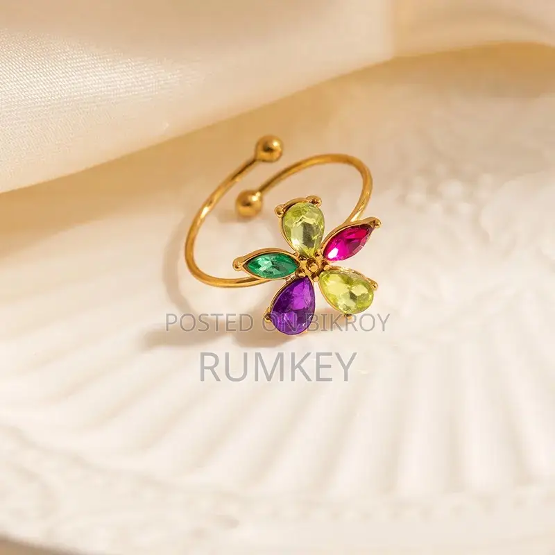 Stainless Steel Jewellery Colour Guaranteed. Full Cash on Home Delivery.