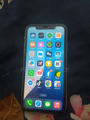 অ্যাপল আইফোন ১১ ১২৮ জিবি সিলভার